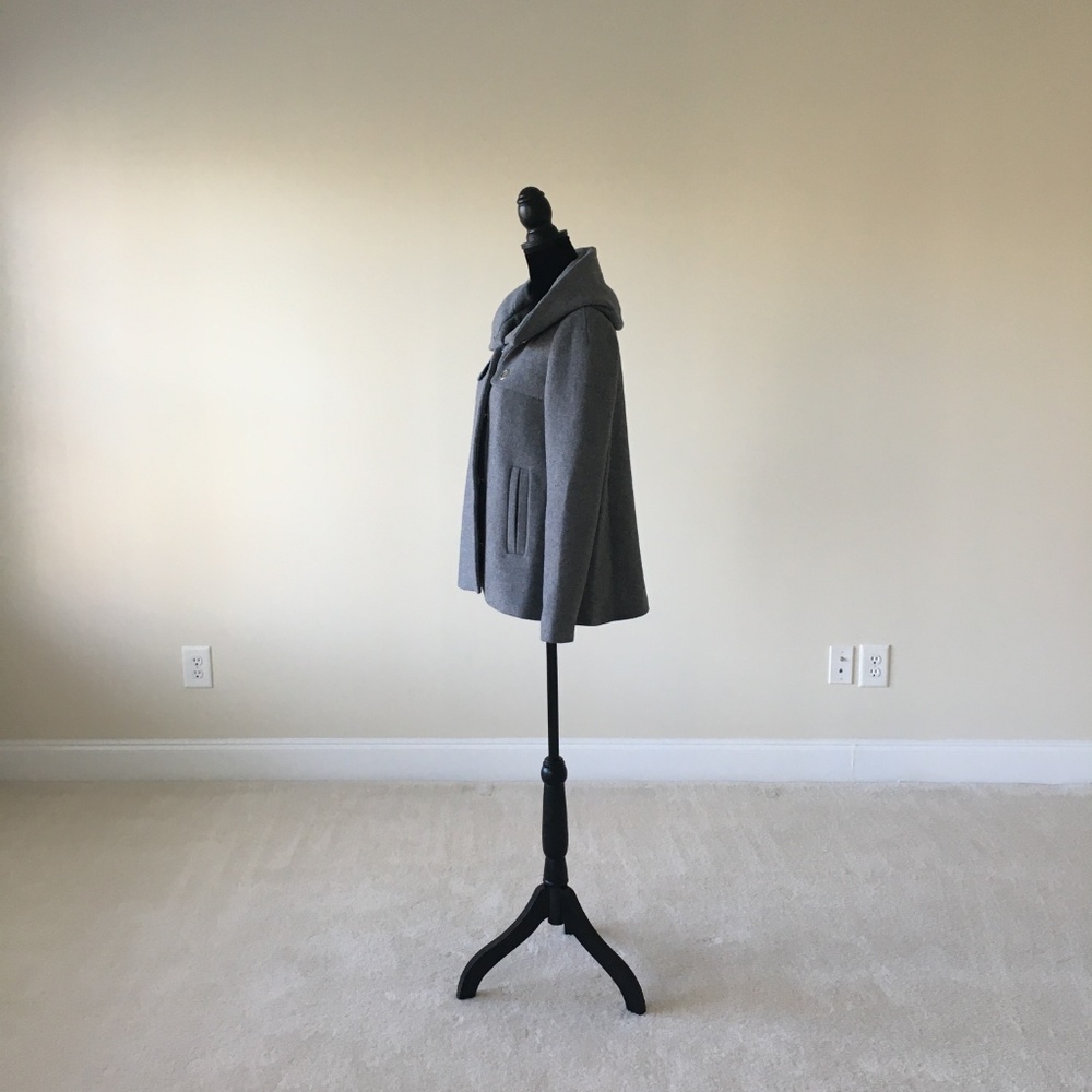 Gray coat - Picture 4 of 8